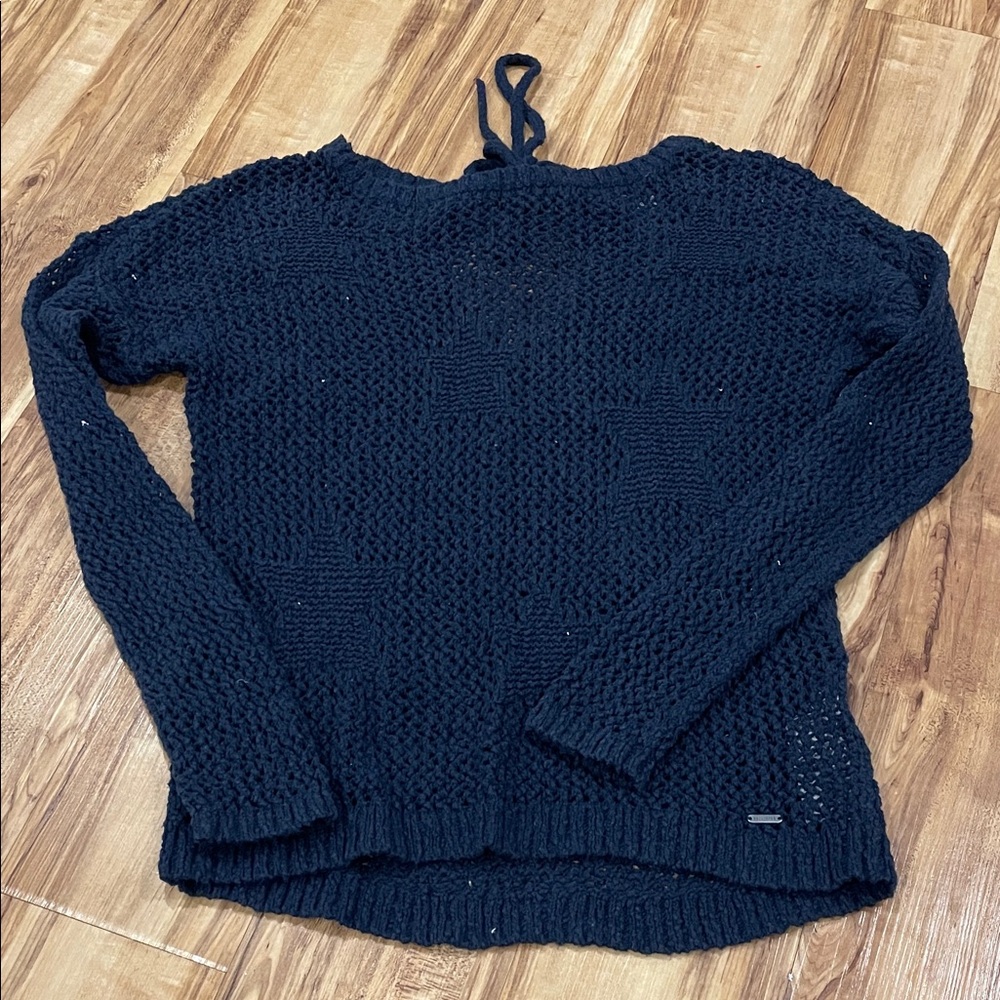 Hollister Women's Navy Knit Sweater